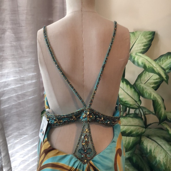 BG HAUTE evening/prom dress - Picture 6 of 8